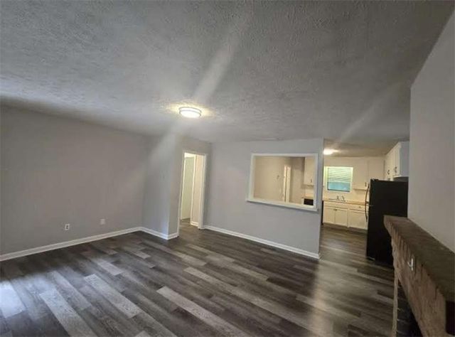 271 E Wright Street, Winder, GA 30680