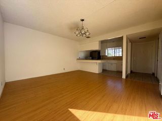 1131 Elm Avenue G, Glendale, CA 91201