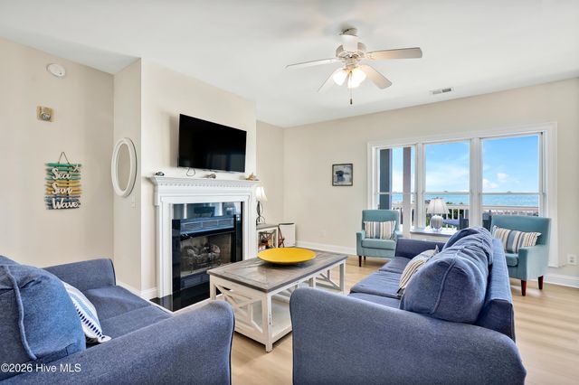 1412 Carolina Beach Avenue N Unit 1, Carolina Beach, NC 28428