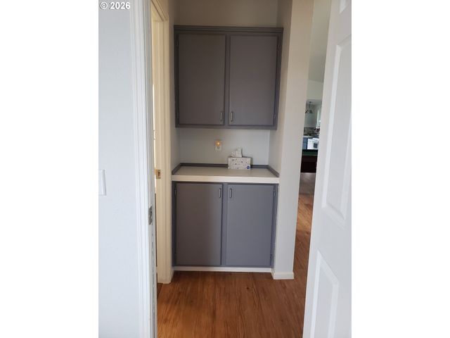 86413 CROFT LAKE Ln, Bandon, OR 97411