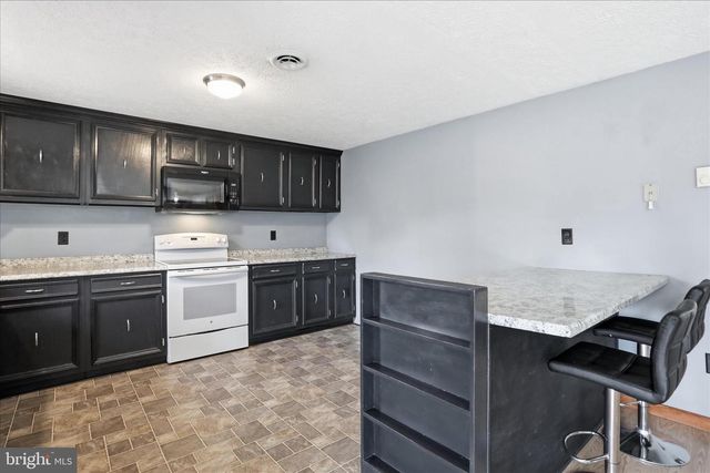 99 JAMESLEE DRIVE, Chambersburg, PA 17202