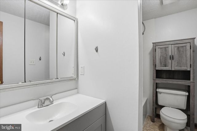 99 JAMESLEE DRIVE, Chambersburg, PA 17202