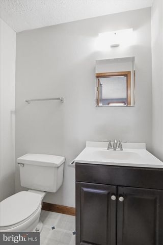 99 JAMESLEE DRIVE, Chambersburg, PA 17202