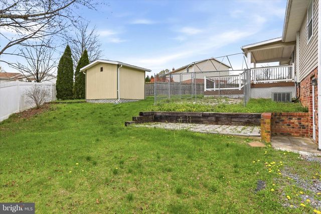99 JAMESLEE DRIVE, Chambersburg, PA 17202