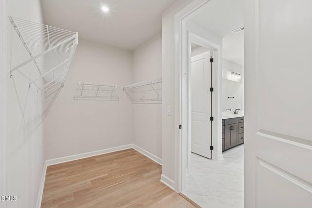 166 Sunny Glen Court, Fuquay Varina, NC 27526