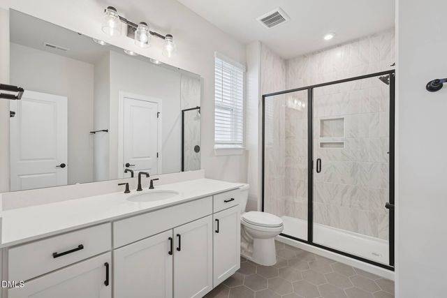 166 Sunny Glen Court, Fuquay Varina, NC 27526