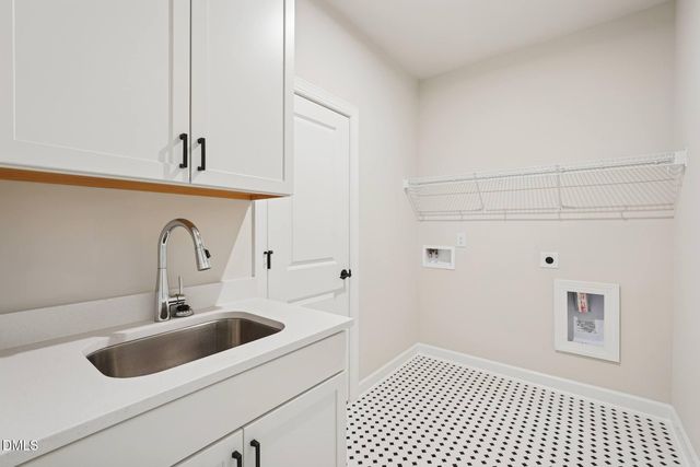166 Sunny Glen Court, Fuquay Varina, NC 27526