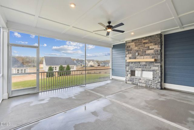 166 Sunny Glen Court, Fuquay Varina, NC 27526