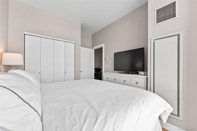 11-24 31st Avenue 12A, Astoria, NY 11106