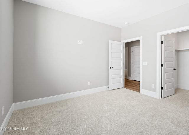 366 Summerhouse Drive, Holly Ridge, NC 28445