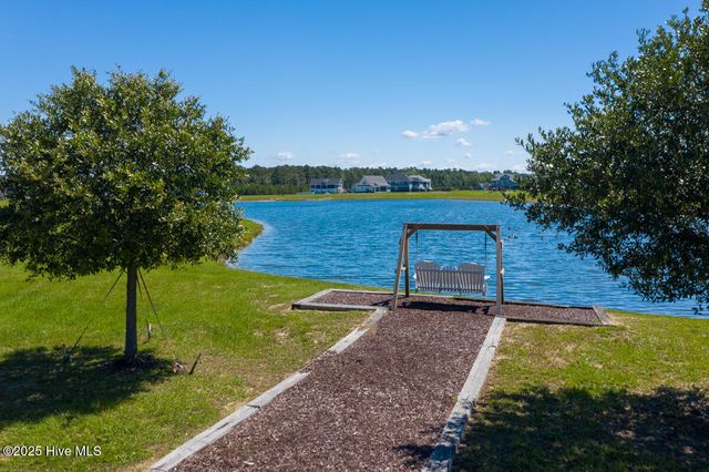 366 Summerhouse Drive, Holly Ridge, NC 28445