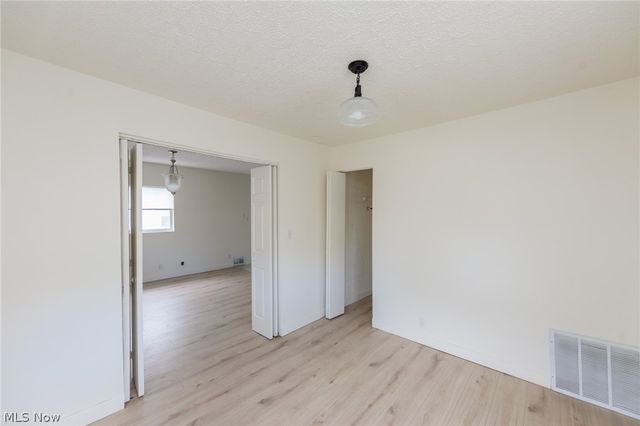 2301 Hood Avenue, Cleveland, OH 44109