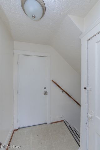 2301 Hood Avenue, Cleveland, OH 44109