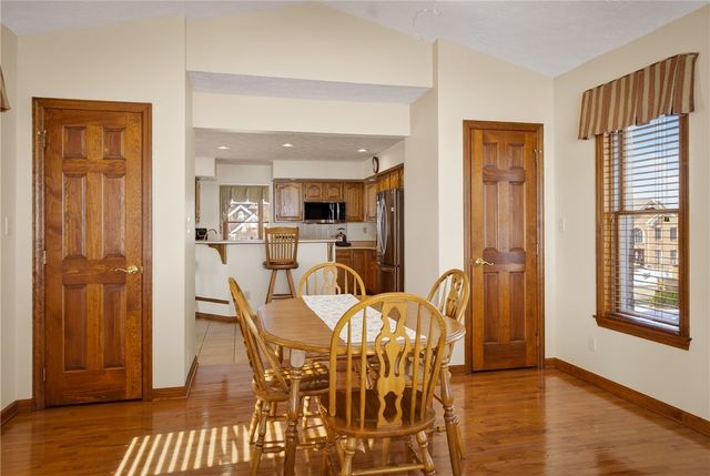 3016 Thomas Jefferson Dr, Jefferson Hills, PA 15025