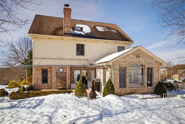 3016 Thomas Jefferson Dr, Jefferson Hills, PA 15025