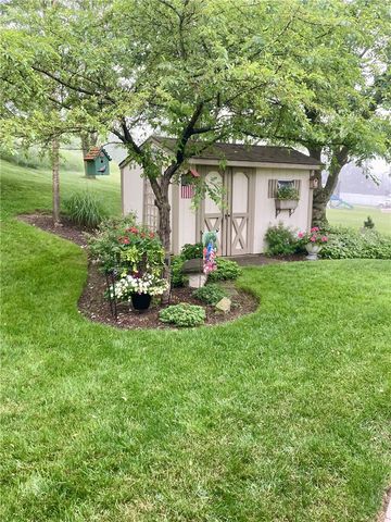 3016 Thomas Jefferson Dr, Jefferson Hills, PA 15025