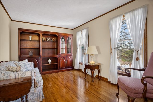 3016 Thomas Jefferson Dr, Jefferson Hills, PA 15025