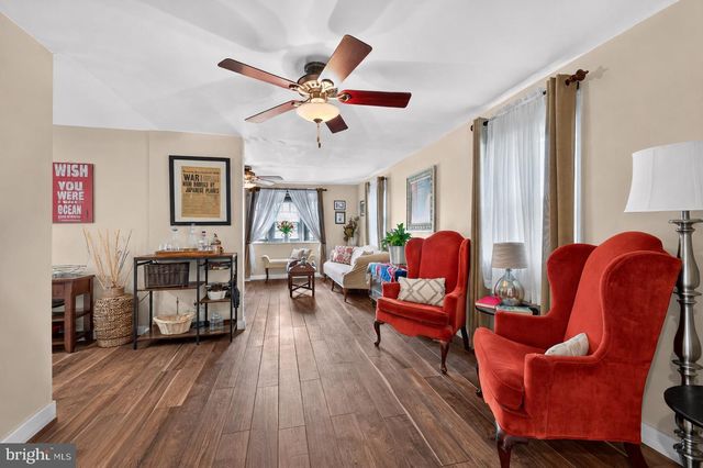 560 HOLMES RD, Morton, PA 19070