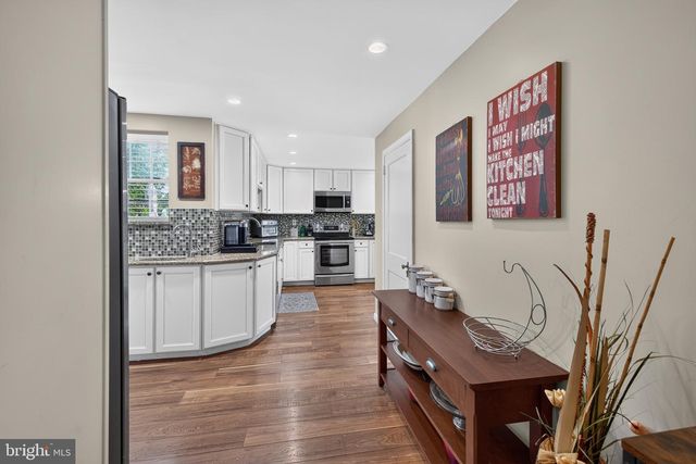 560 HOLMES RD, Morton, PA 19070