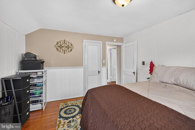 560 HOLMES RD, Morton, PA 19070