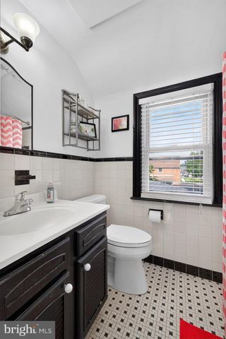 560 HOLMES RD, Morton, PA 19070