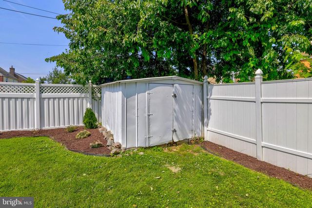 560 HOLMES RD, Morton, PA 19070
