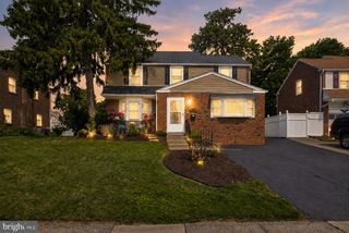 560 HOLMES RD, Morton, PA 19070