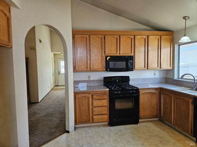 2454 E Atlantic Ave, Fairfield, CA 94533