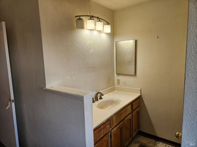 2454 E Atlantic Ave, Fairfield, CA 94533