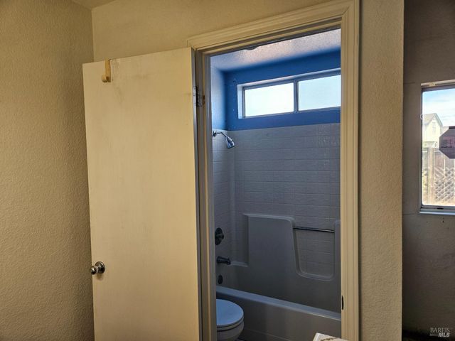 2454 E Atlantic Ave, Fairfield, CA 94533