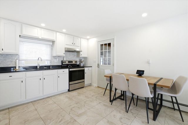 109 Bypass 28, Derry, NH 03038