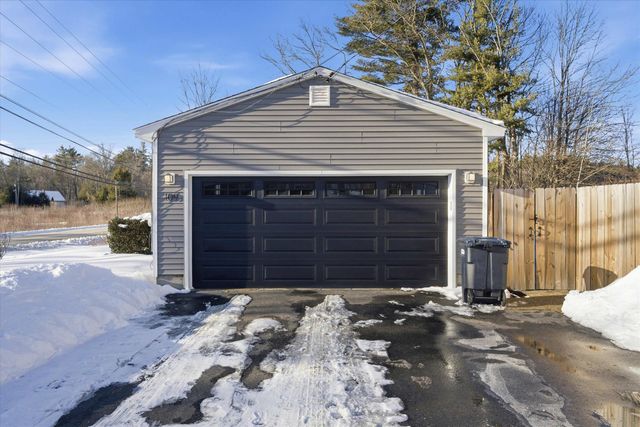 109 Bypass 28, Derry, NH 03038