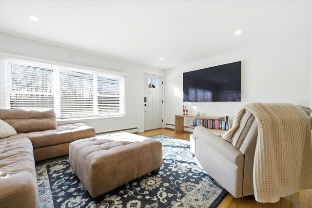 109 Bypass 28, Derry, NH 03038