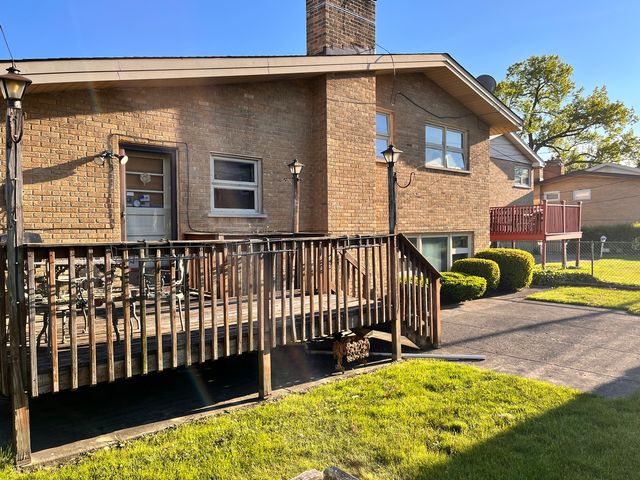 4640 W Estes Avenue, Lincolnwood, IL 60712