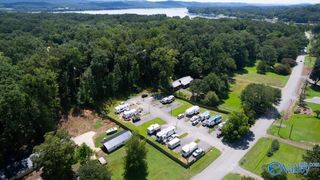 2020 Warrenton Road, Guntersville, AL 35976