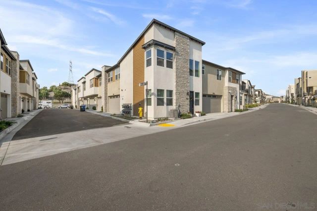 7962 Belluno, San Diego, CA 92126