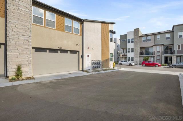 7962 Belluno, San Diego, CA 92126