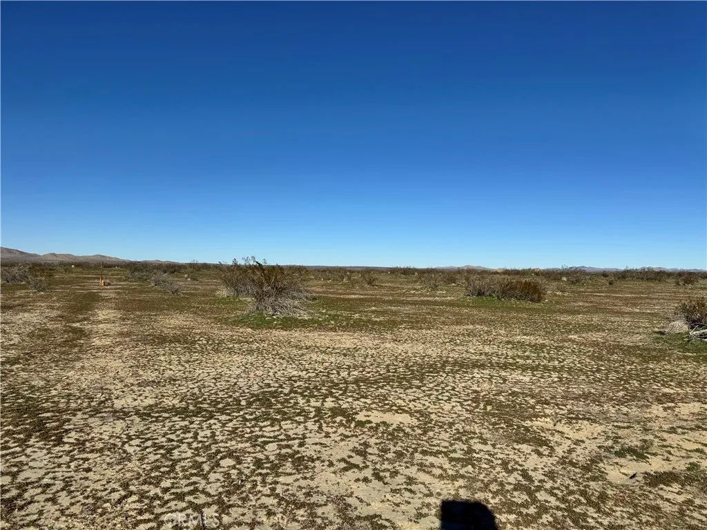 0 South Of Pipeline, Oro Grande, CA 92368