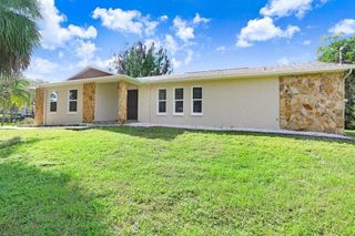 701 MADISON STREET SW, Ruskin, FL 33570