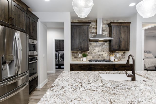 3181 E 3100 ST, St. George, UT 84790