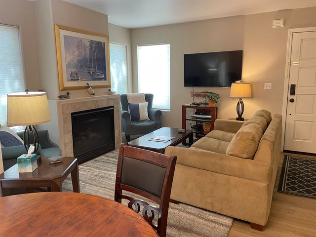 8004 North Lake Boulevard 5, Kings Beach, CA 96143