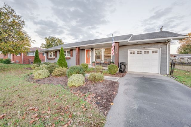 108 Fairview Ave, Smyrna, TN 37167