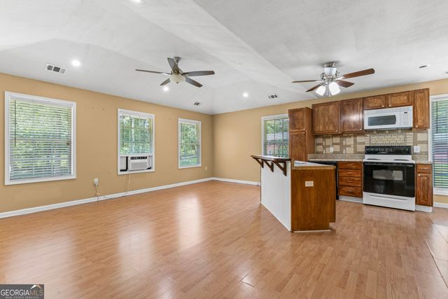 515 Valley Hill Road, Stockbridge, GA 30281