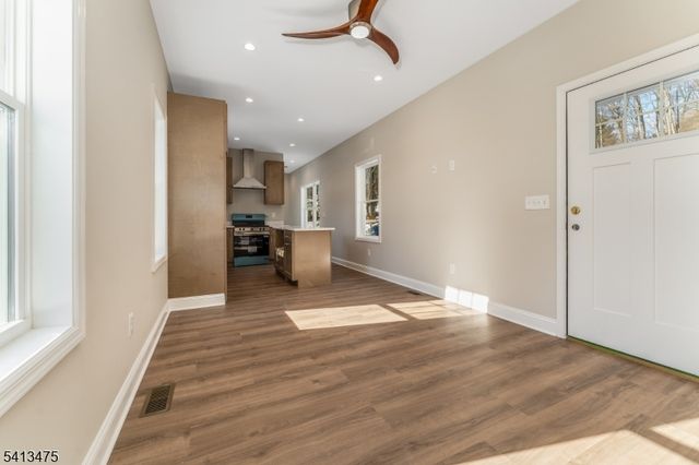 48 Northwood Dr, High Bridge Boro, NJ 08829