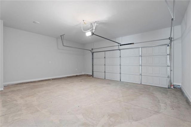 156 Flier Drive, Mcdonough, GA 30253