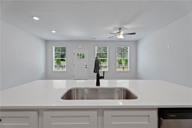 156 Flier Drive, Mcdonough, GA 30253