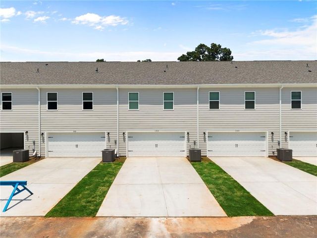 156 Flier Drive, Mcdonough, GA 30253