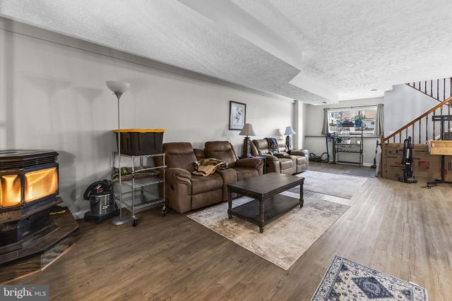 558 ELIZABETH LN, Glen Burnie, MD 21061