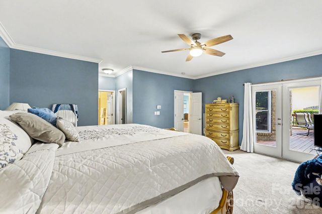10130 Fairlea Drive, Charlotte, NC 28269