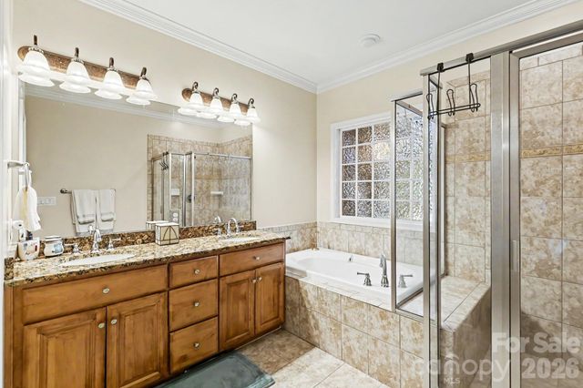 10130 Fairlea Drive, Charlotte, NC 28269